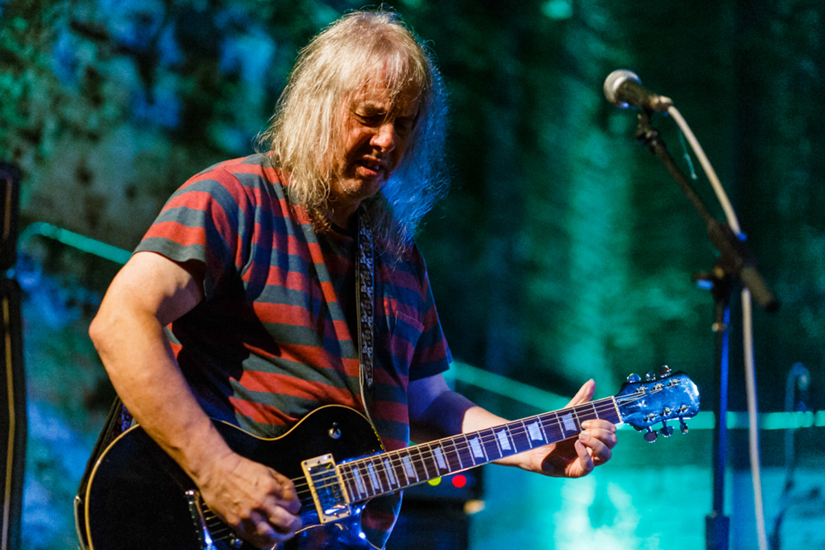The Bevis Frond's Nick Saloman performing at the 2015 Cosmic Sonic Rendezvous Festival (photo by Matt Condon)