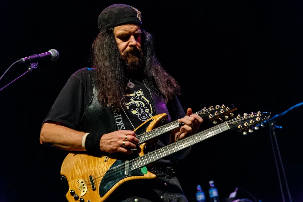 Tempest's Lief Sorbye on the double-necked electric mandolin at the Sellersville Theater in Sellersville, PA on April 16th, 2016 (photo by Matt Condon / @arcane93 )
