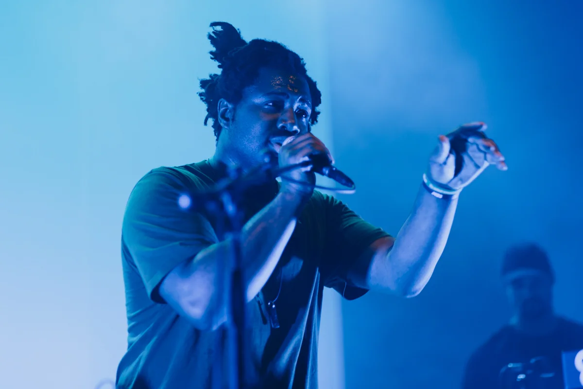 Sampha bring all the most excellent feels to the 9:30 Club in Washington, DC - 2/8/17 (Photo by Mauricio Castro/ @TheMauricio )