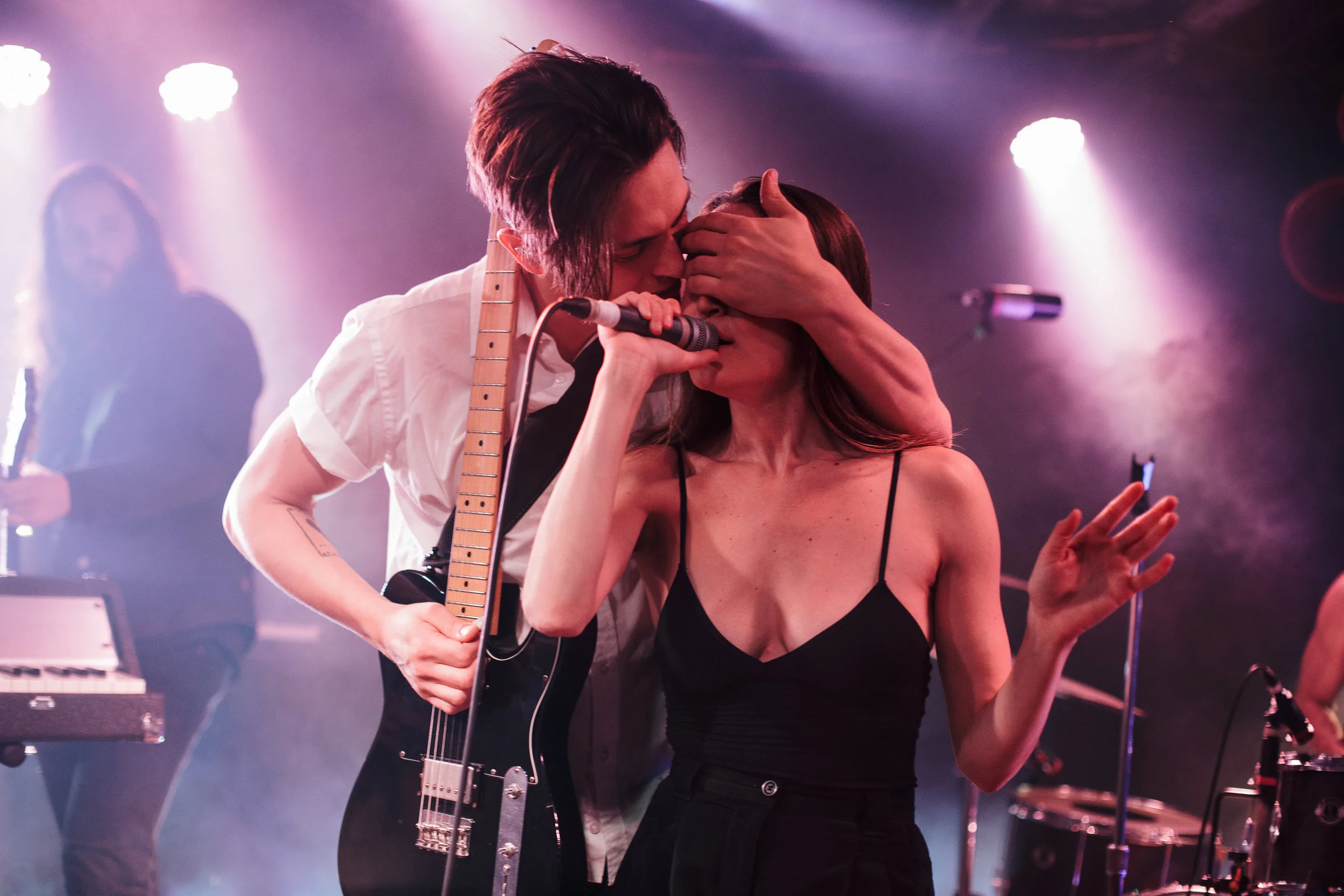 3) July Talk @ DC9 It’s baffling to see July Talk play a venue like the 200-capacity DC9 when you consider that they can play three nights in a row at Toronto’s 2800-capacity Massey Hall. The Canadians know what we should - the interplay between guitarist/vocalist Peter Dreimanis and Leah Fay combined with the band’s hard-blues-rock stylings are a hell of a lot of fun to see live.
