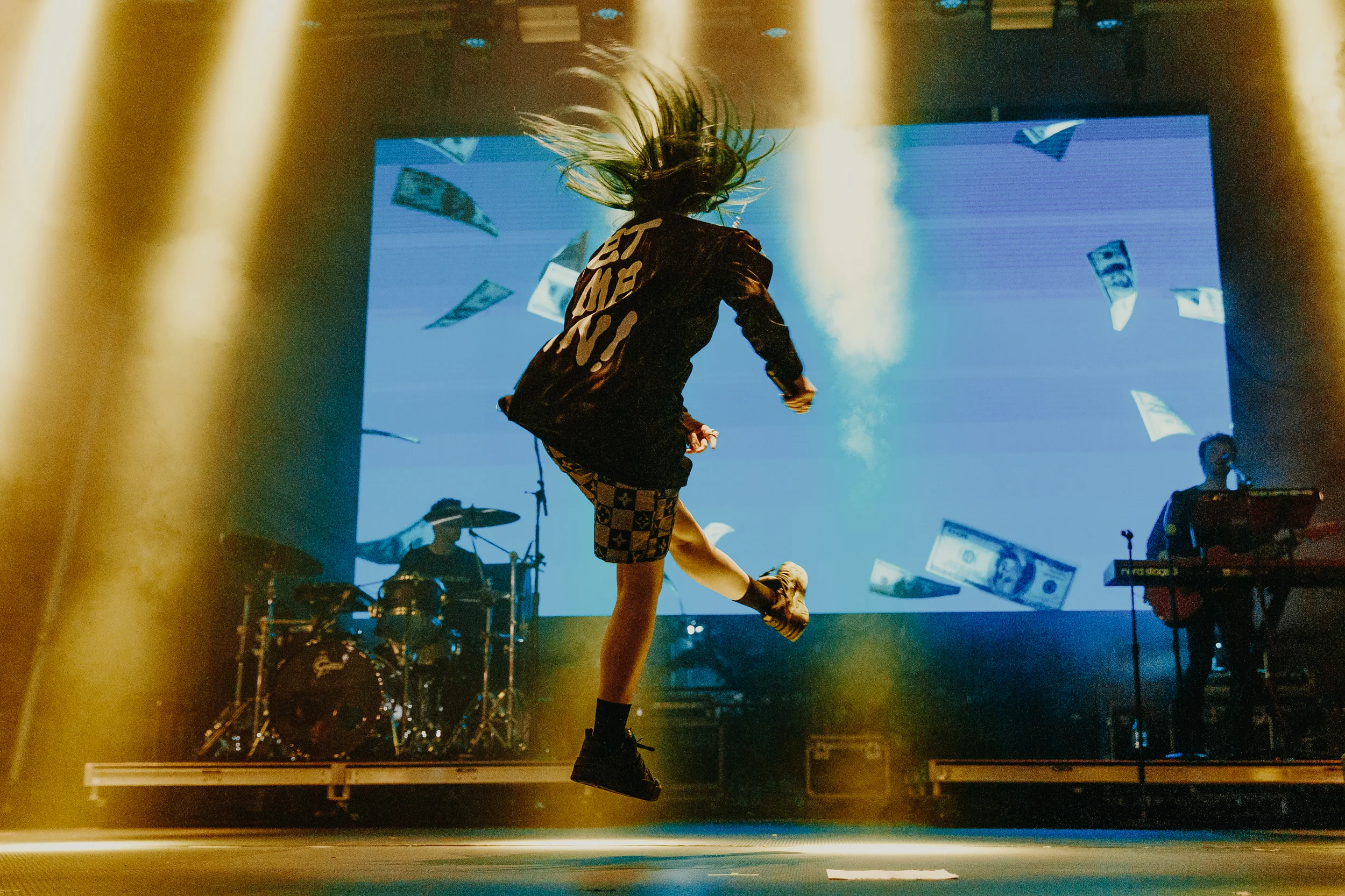 Billie Eilish on day 1 of the 2018 Fall Classic (Photo by Mauricio Castro / @themauricio )