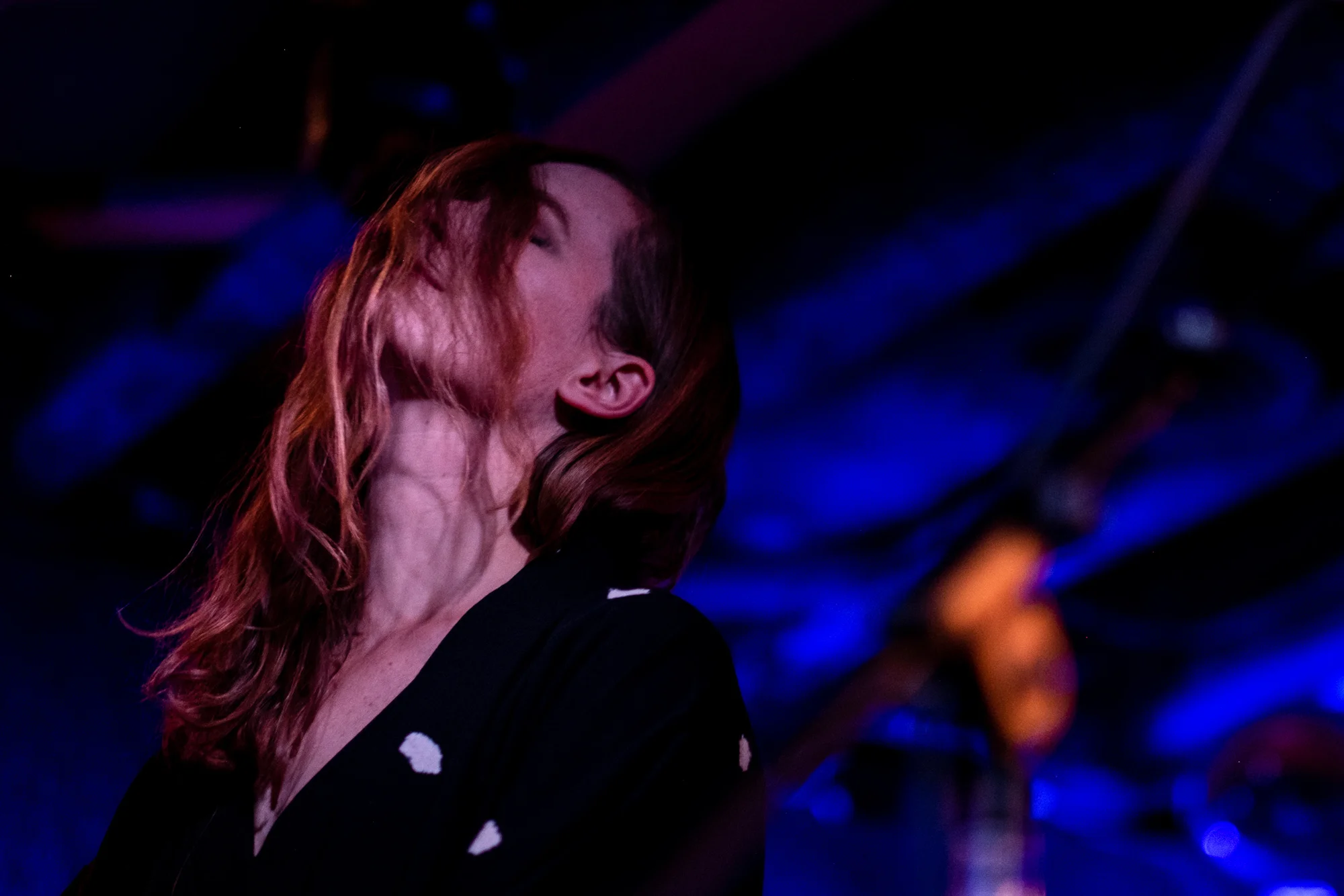 Laura Gibson lost in a song at her recent performance at DC9 in Washington, D.C. (Photo by Joel Richard / @joelscottrichard )