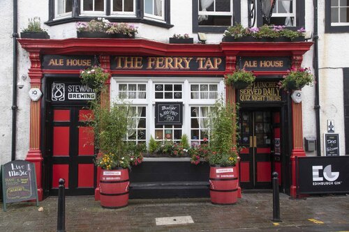 Queensferry+The+Ferry+Tap_1.jpg