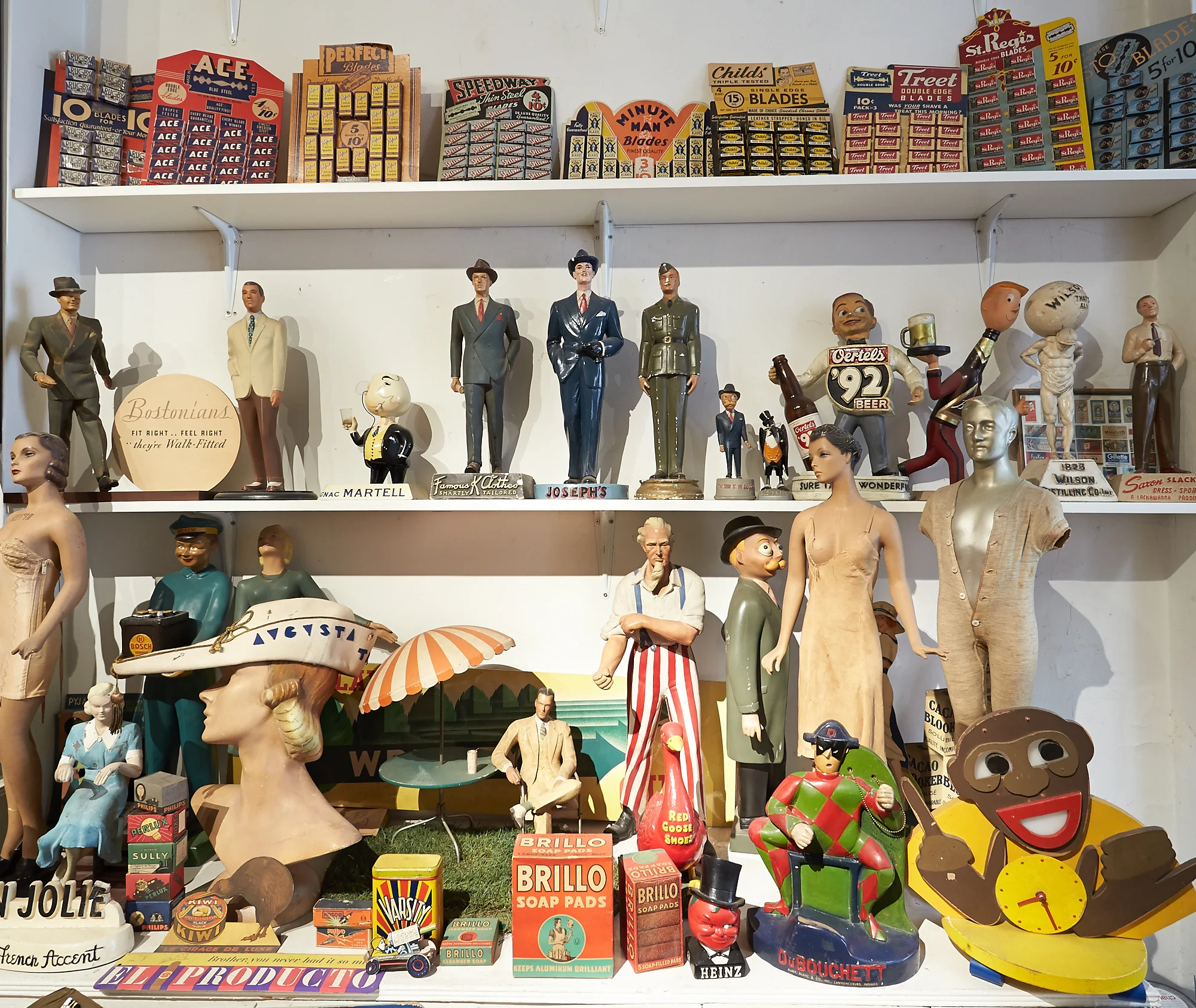 Before there was Etsy.com there was Esky, the 1940’s Esquire Magazine Man (middle shelf, tiny figure just to the right of center). PLUS: Razor Blade displays, micro mannequins, one of many Uncle Sam’s in Steve's collection. (Click on photo to enlarge).