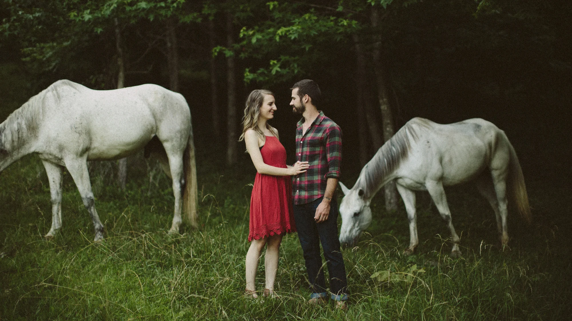 Alec_Vanderboom_erin_and_adam-0015.jpg