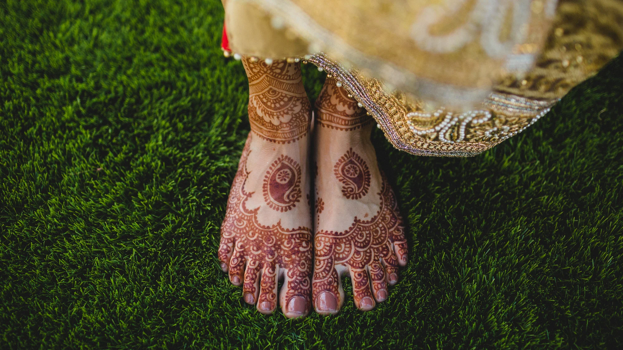 alec_vanderboom_priya_and_rajen-0013.jpg