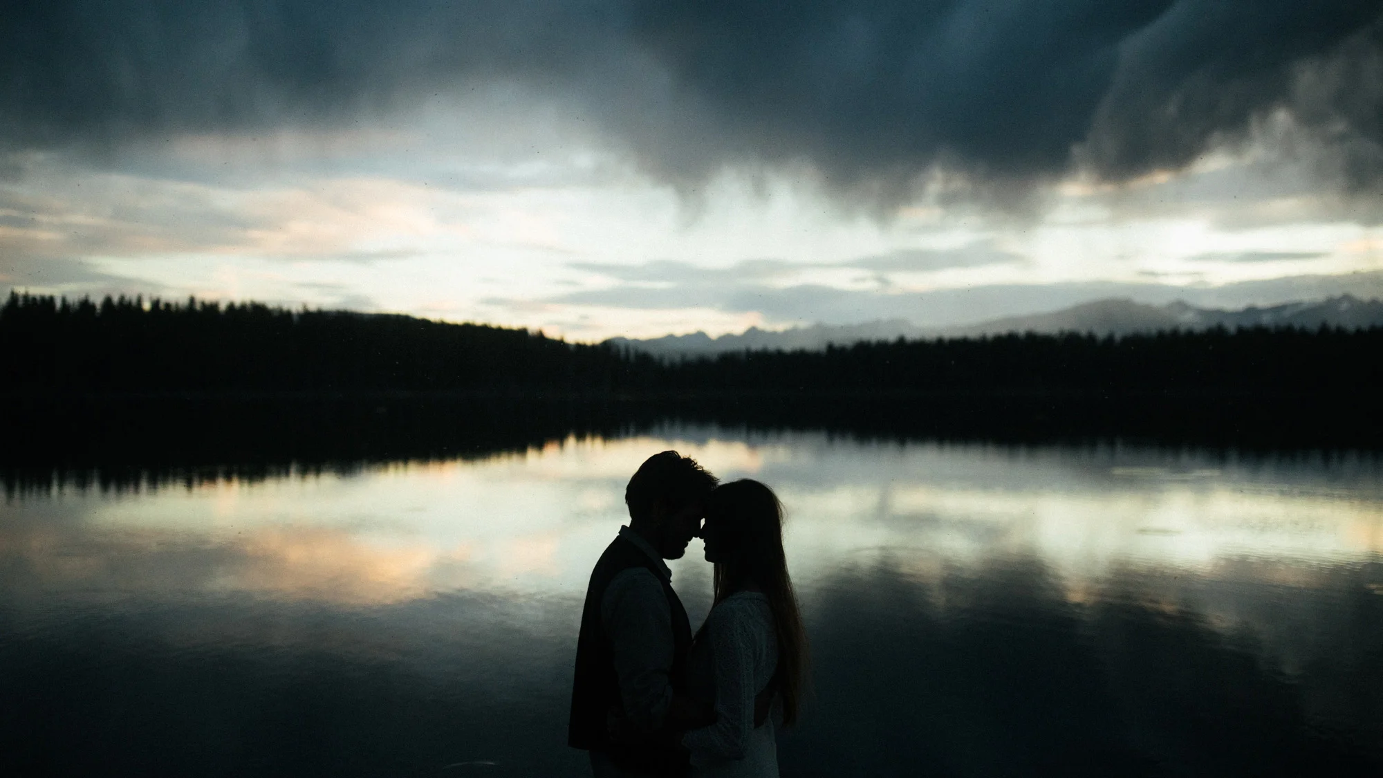 montany_wedding_photos_alec_vanderboom-0023.jpg