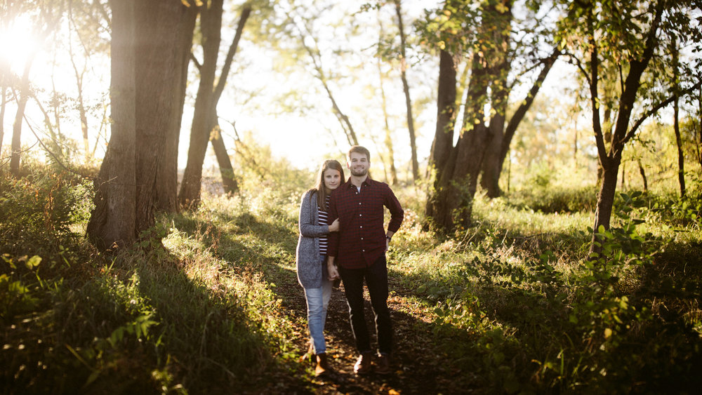 alec_vanderboom_Kansas_City_Engagement_Photos-0013.jpg