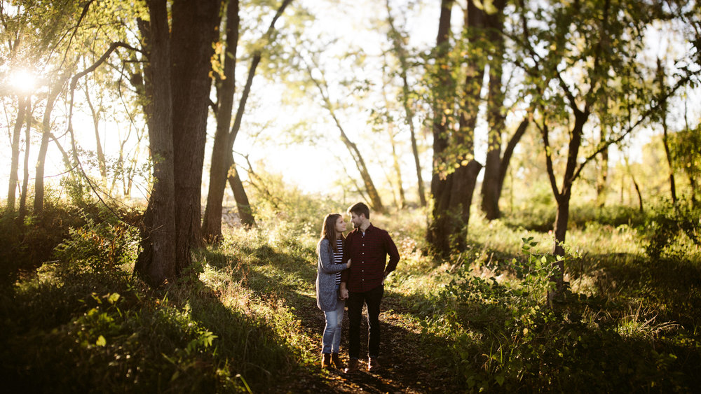 alec_vanderboom_Kansas_City_Engagement_Photos-0014.jpg