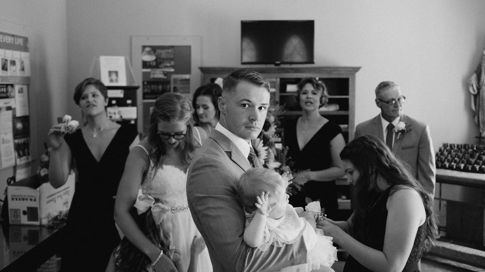 alec_vanderboom_john_micahel_lucy_kansas_city_wedding_photographer-0023.jpg