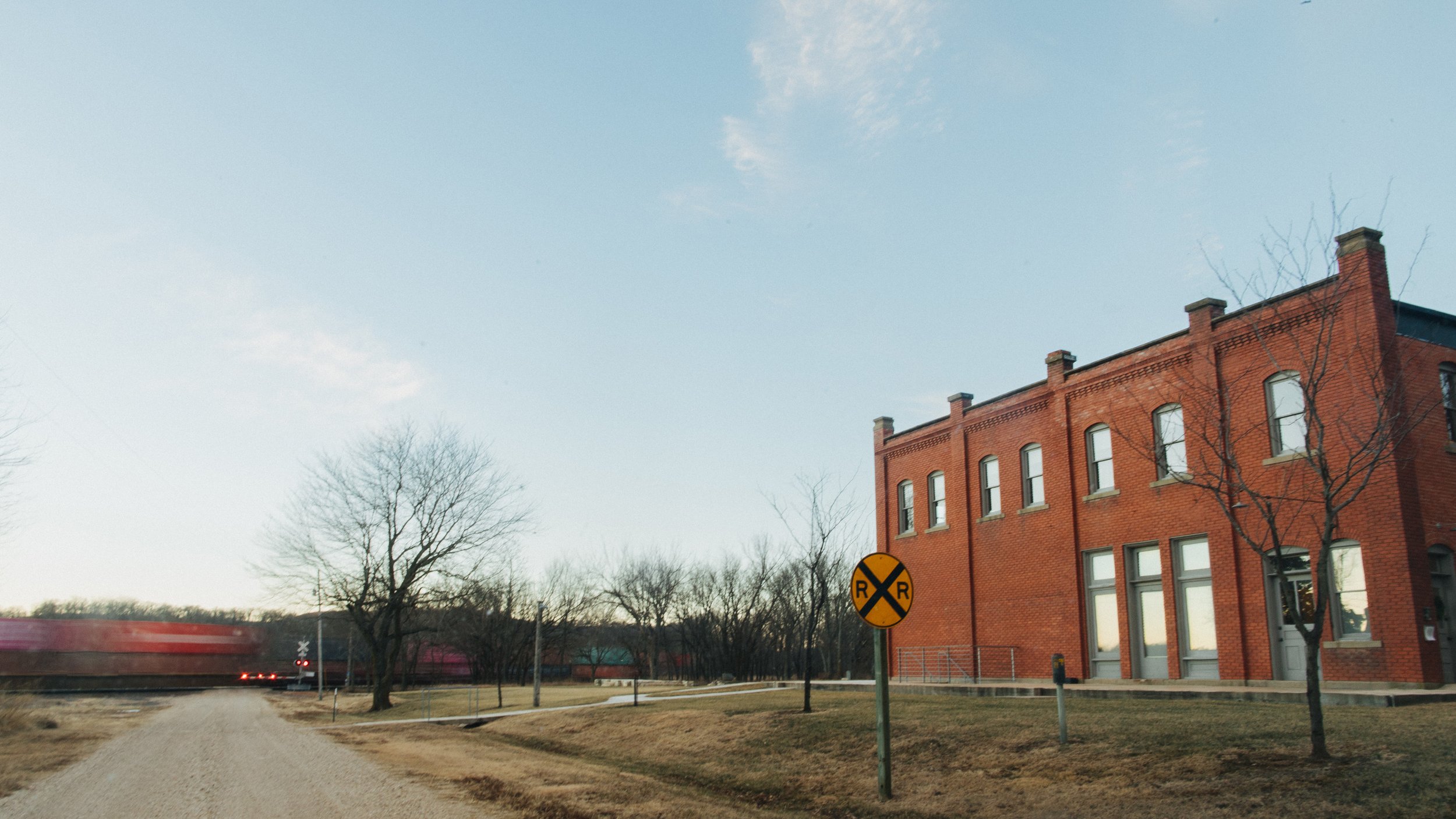 alec_vanderboom_rachel_and_harrison_alma_kansas_wedding_the_volland_store-0021.jpg