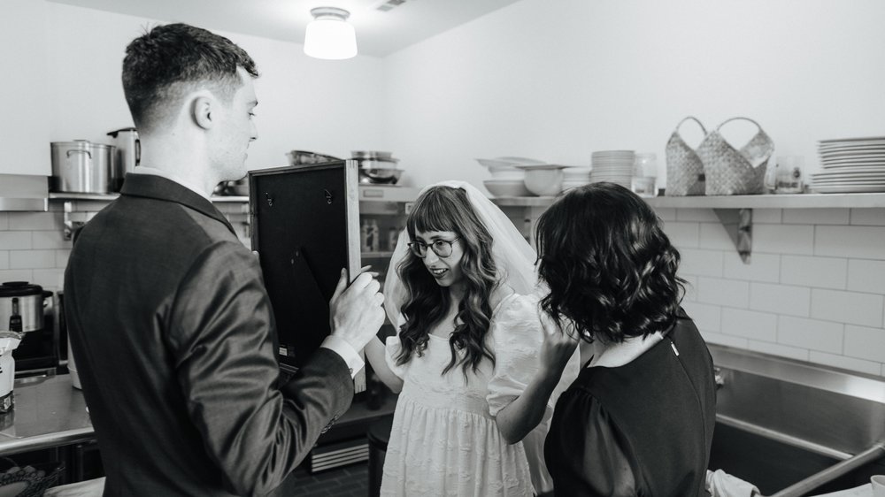 alec_vanderboom_rachel_and_harrison_alma_kansas_wedding_the_volland_store-0088.jpg