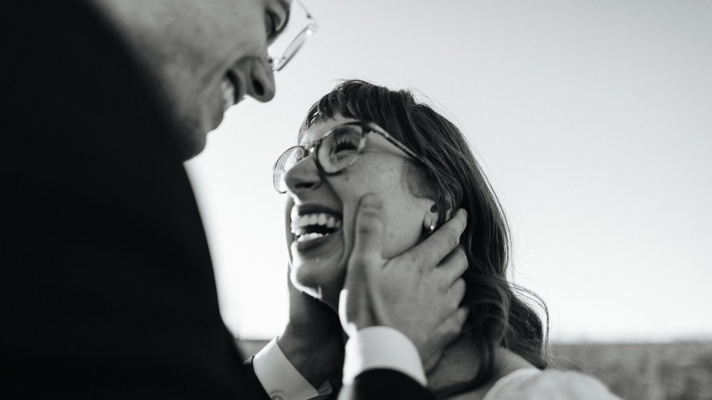 alec_vanderboom_rachel_and_harrison_alma_kansas_wedding_the_volland_store-0142.jpg