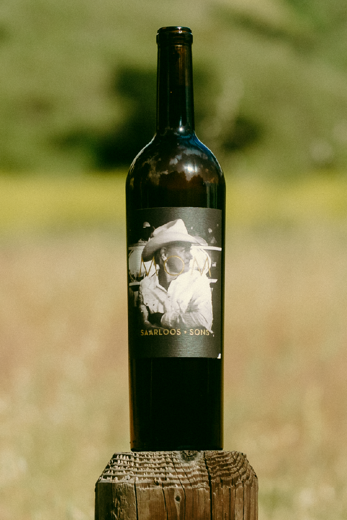 Lower Grade_MOM BOTTLE SHOT.png