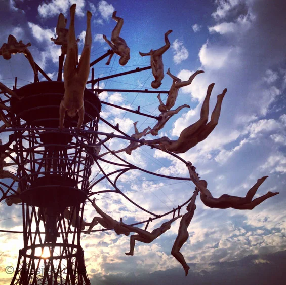 Peter Hudson's awesome zoetrope