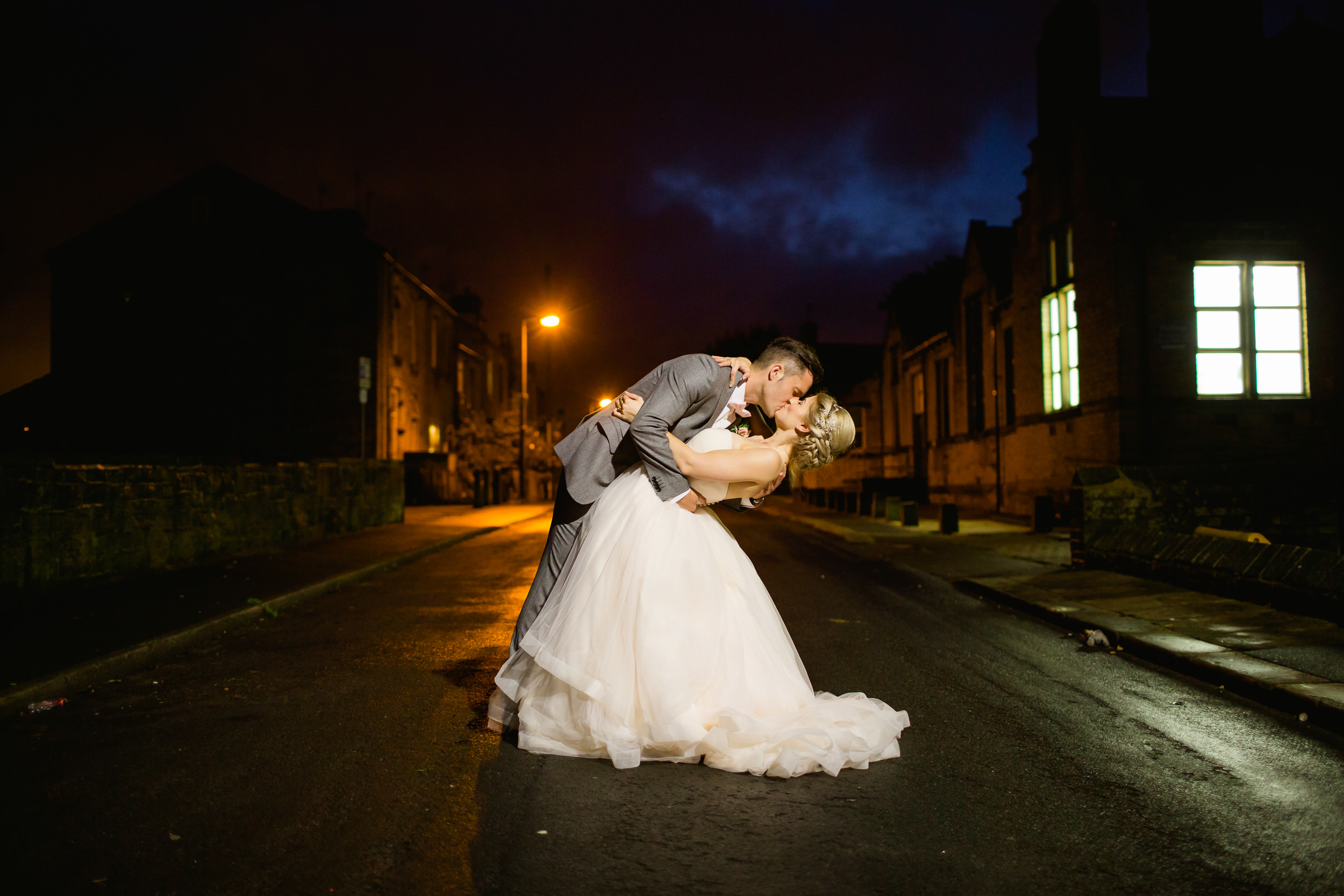 night time pictures at a wedding - wedding pictures - romantic urban wedding - Yorkshire wedding 