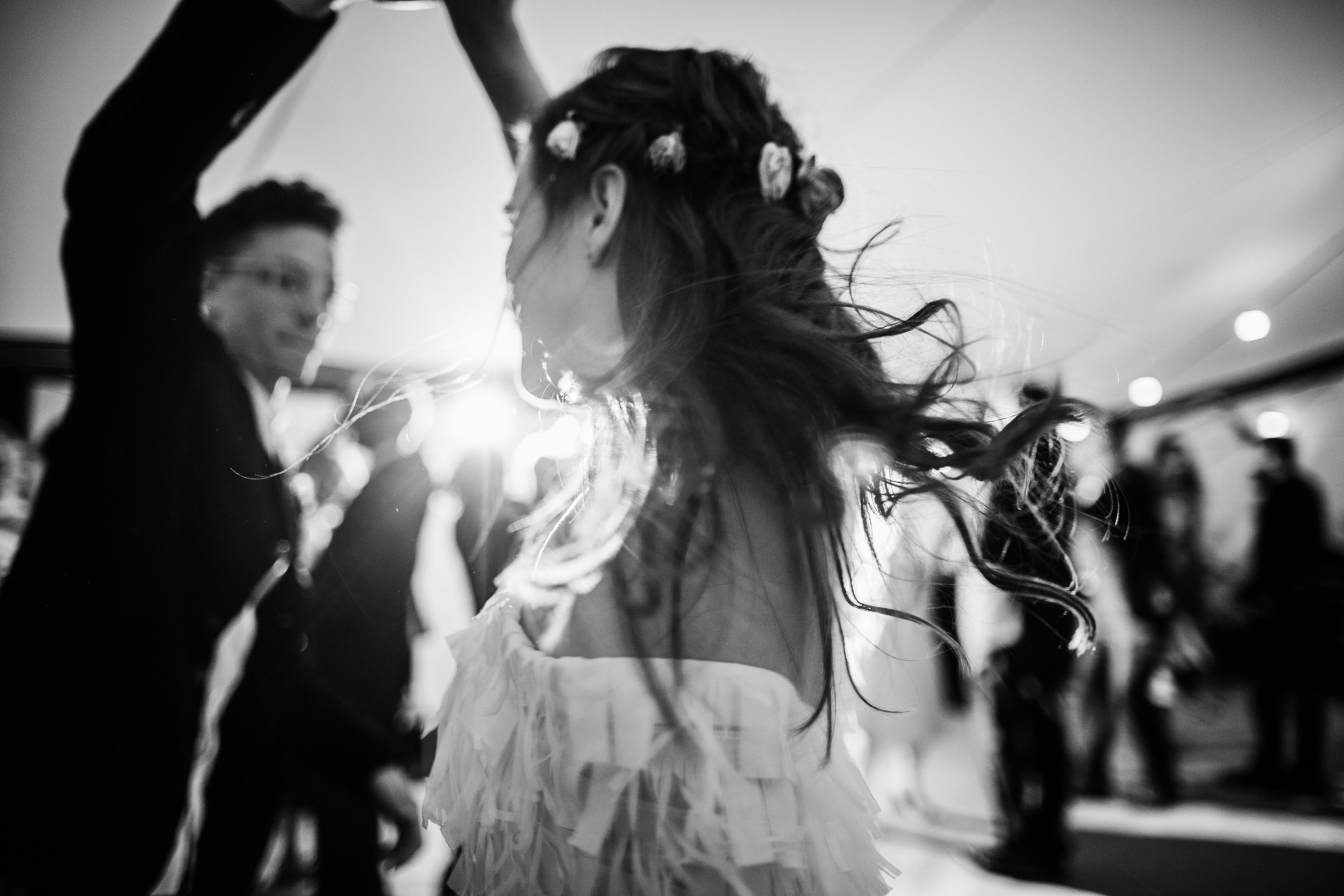 bride and groom dancing at stanton hall and gardens