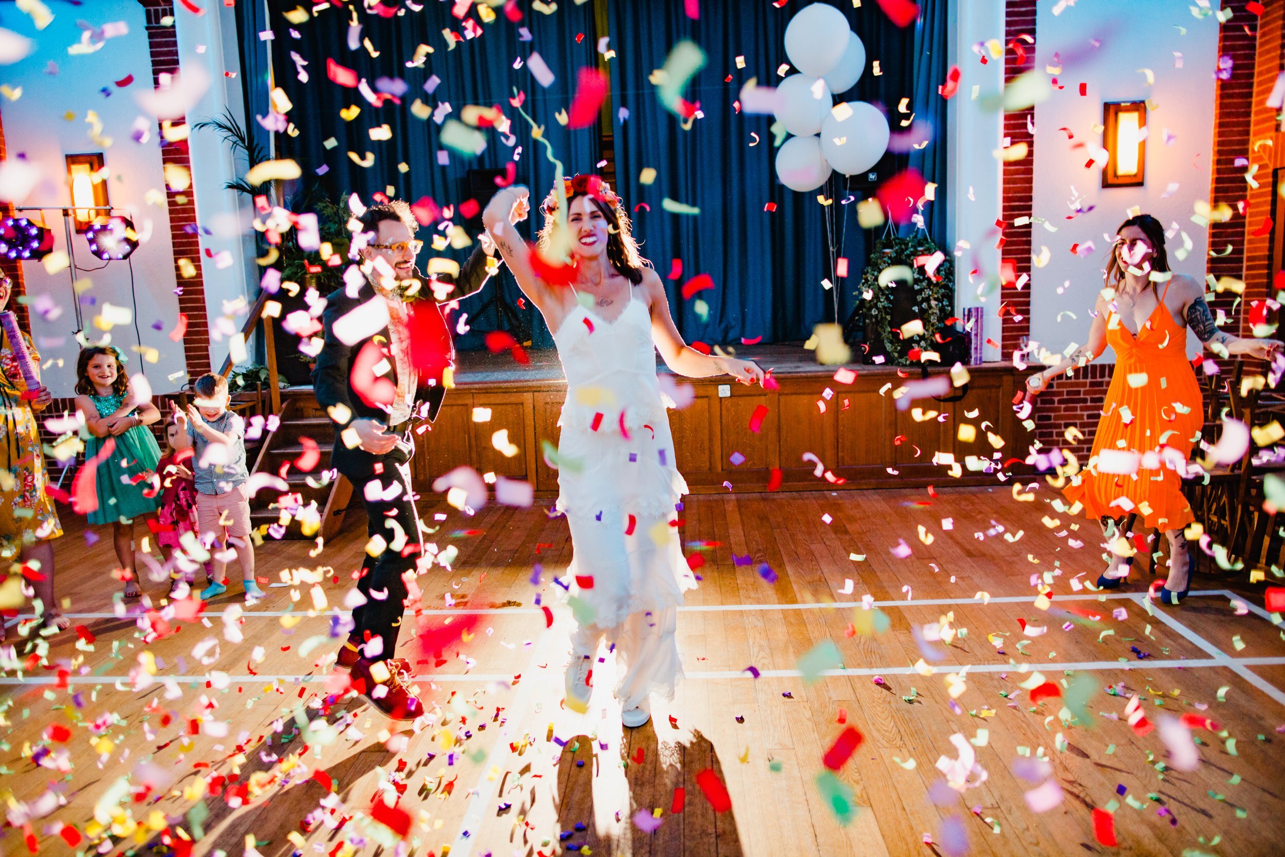 First dance at a wedding with confetti canons