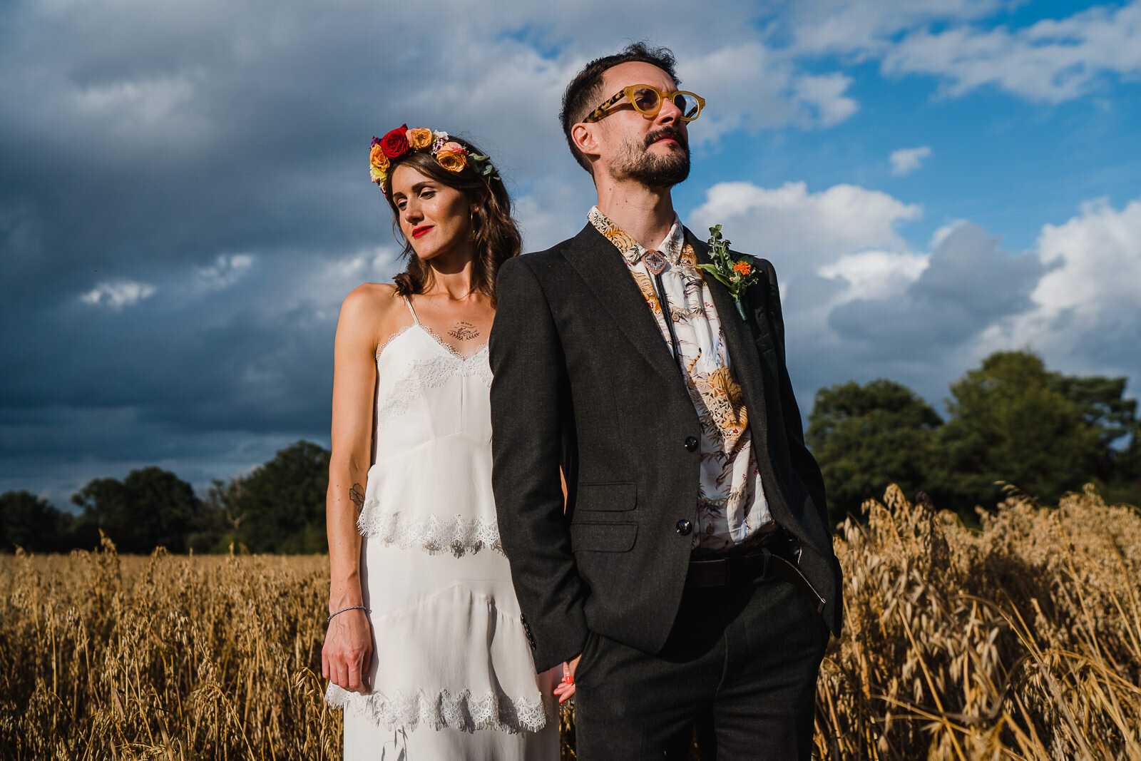 alternative wedding portrait in hook