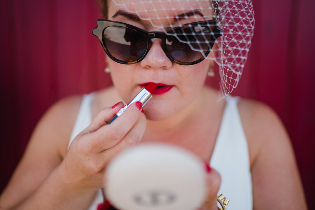 This cool AF bride is getting her pictures tonight!​​​​​​​​
​​​​​​​​
Bow down to her awesomeness!! ​​​​​​​​
.⁠​​​​​​​​
.⁠​​​​​​​​
.⁠​​​​​​​​
.⁠​​​​​​​​
#farmersimageoftheweek #alternativeweddingphotography #birmingham #weddingphotoinspiration #thevis