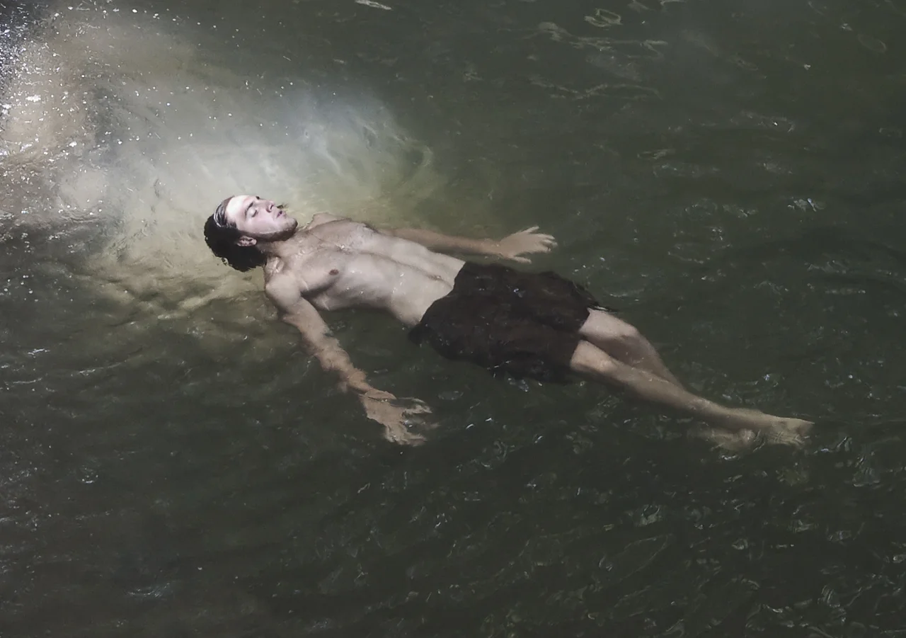 zordich,water, alex float.jpg