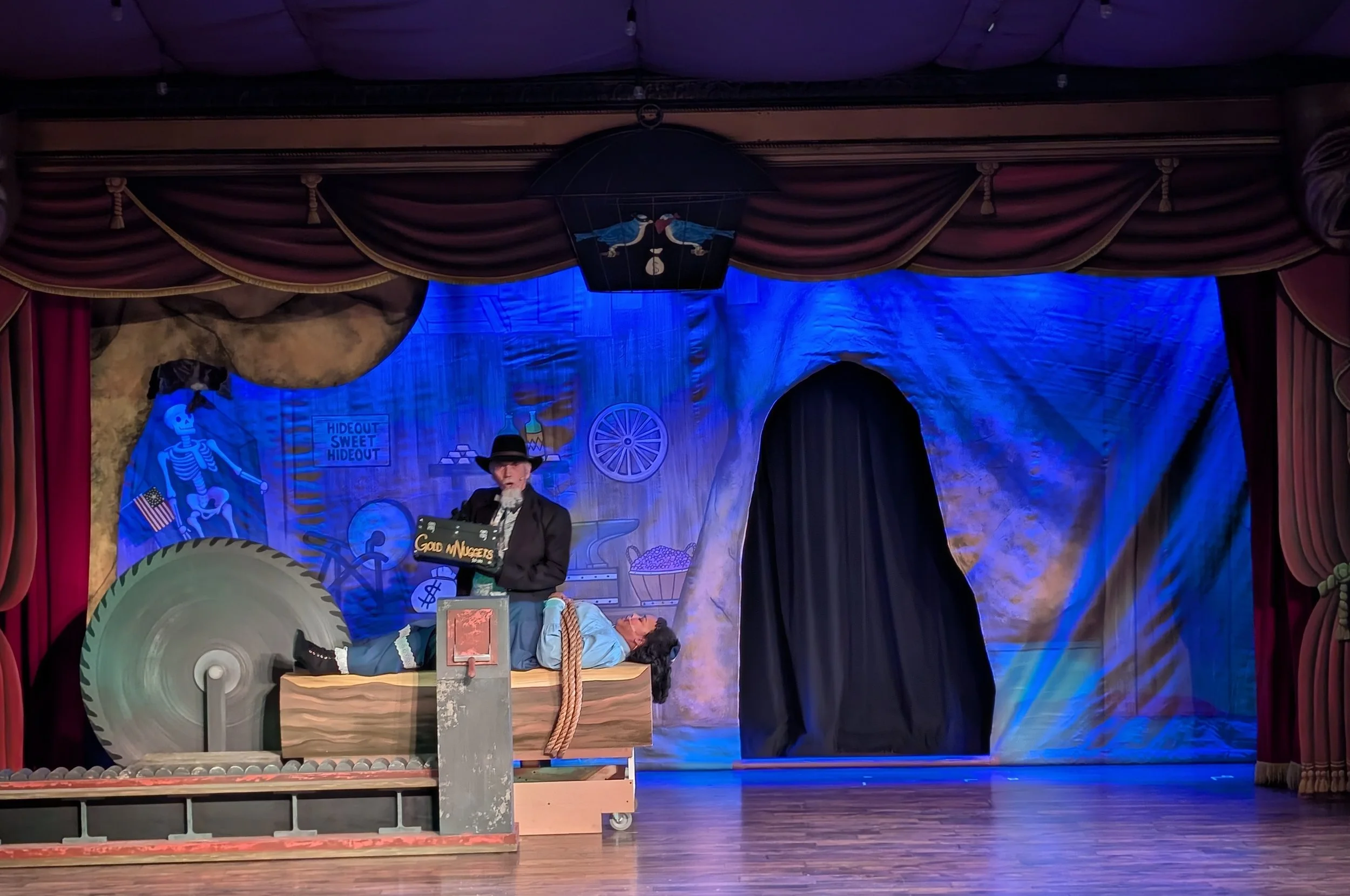 THE GREAT BANK ROBBERY (Knott's Boysenberry Festival)