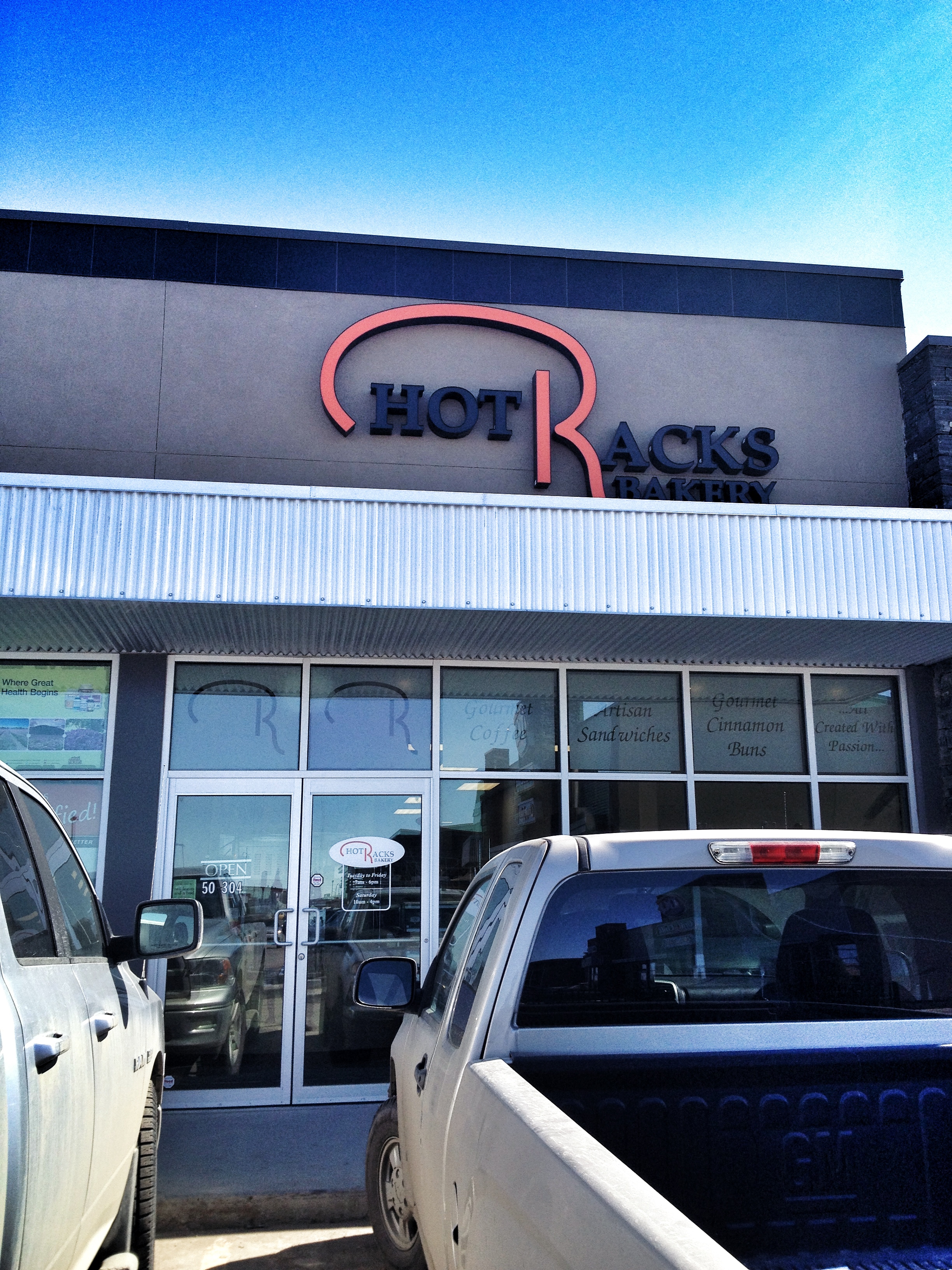 Hot Rack's seems to be the only place to stop for coffee in Stonebridge. ​