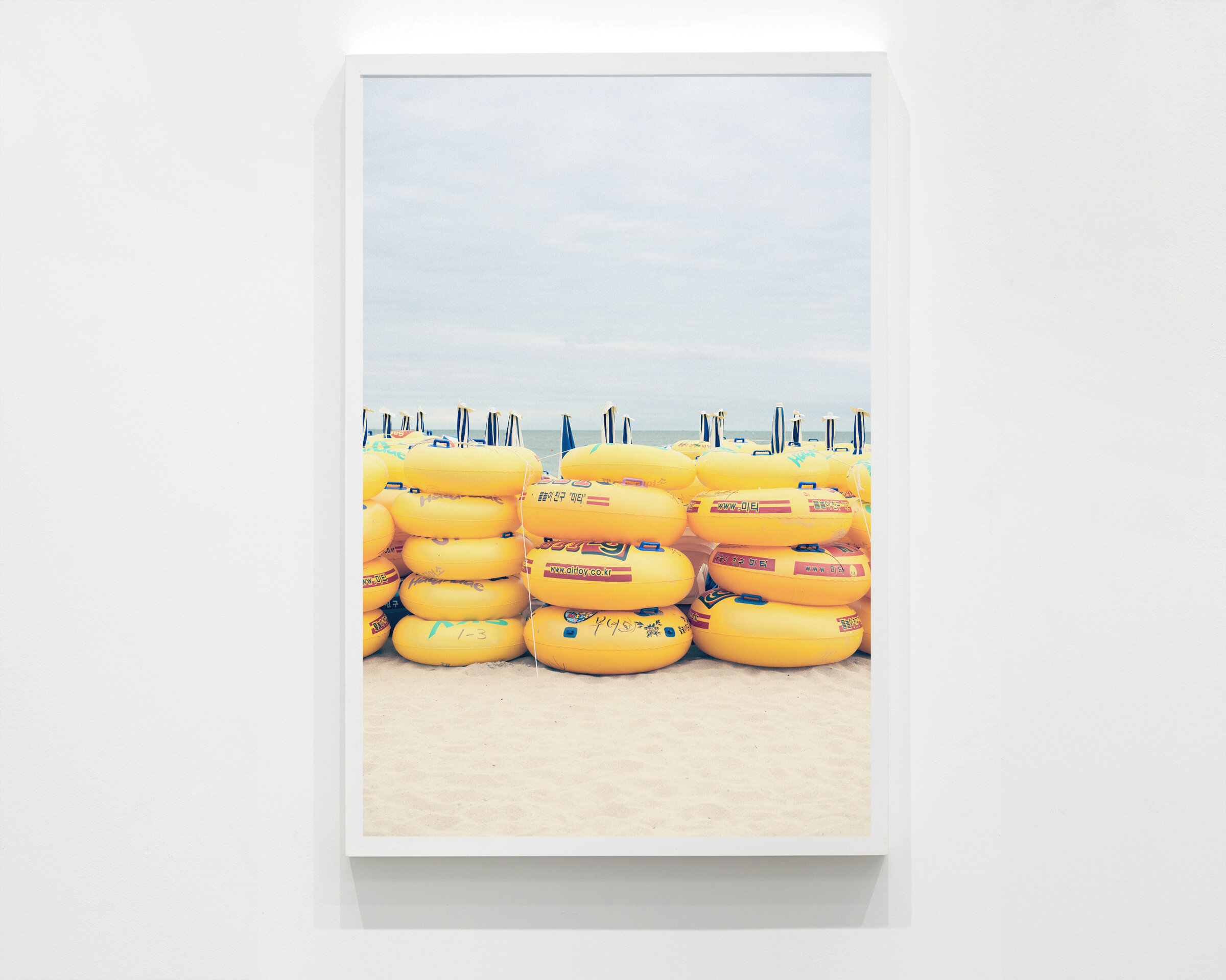  Pacific Distance (Busan #1), 2009  36 x 24 in (91.44 x 60.96 cm) 