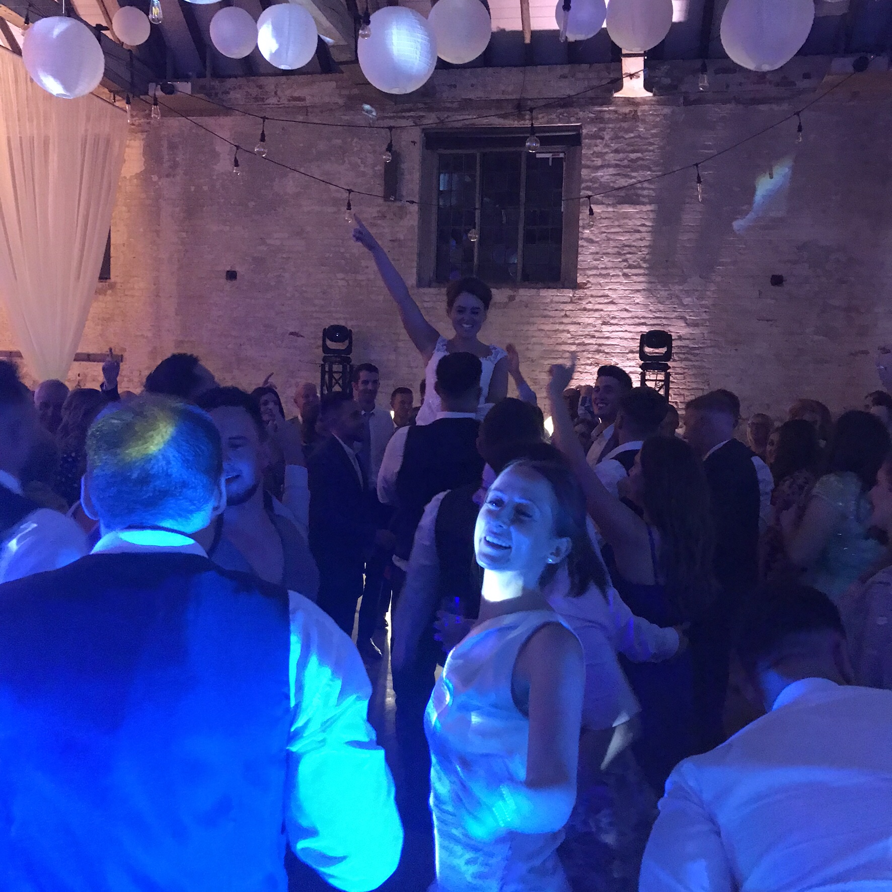 The dance floor was full throughout the night - that’s what we like to see!