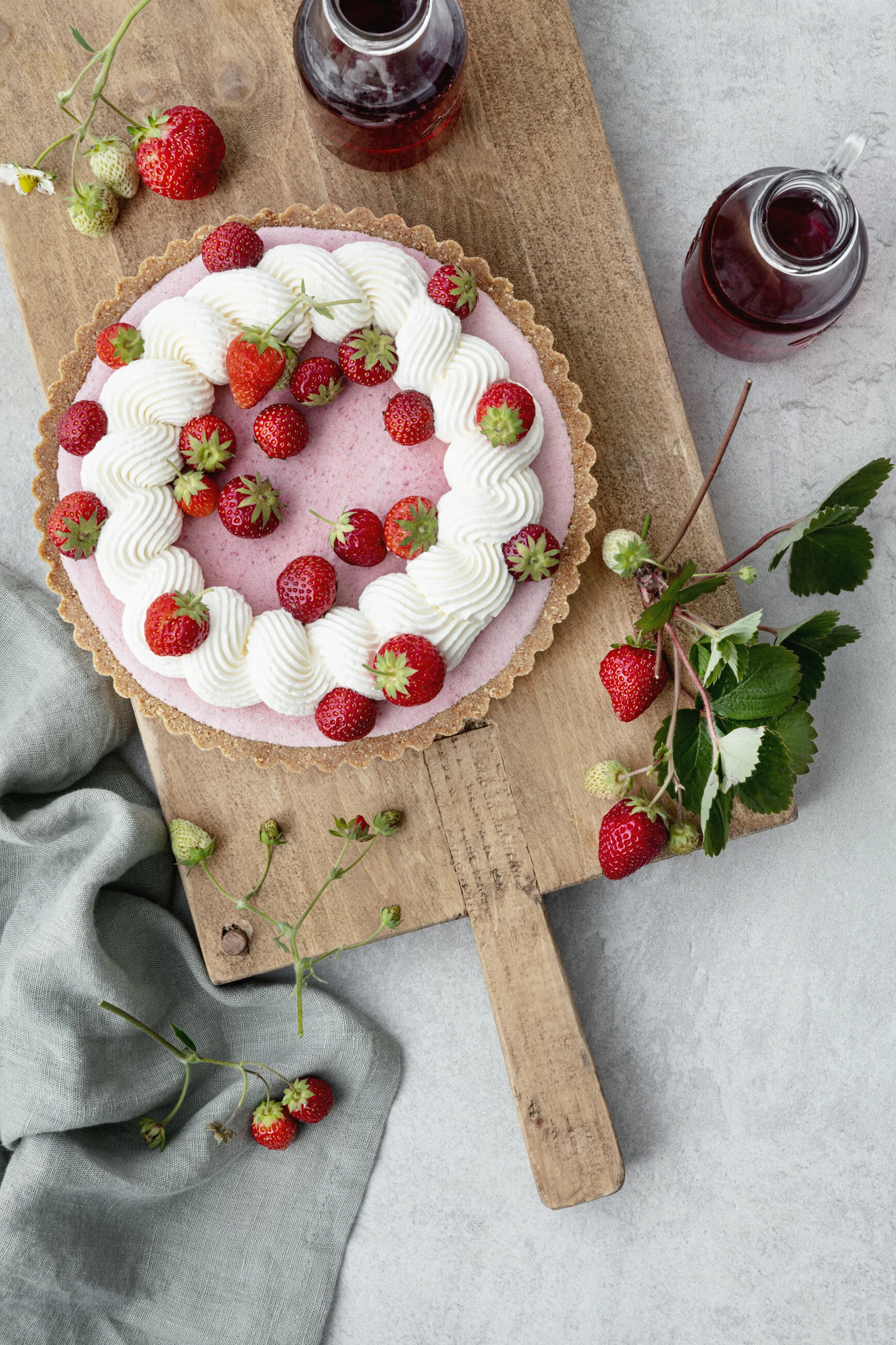 frozen strawberry cheesecake.jpg