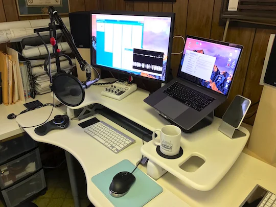 Evan's "professional" podcasting environment.