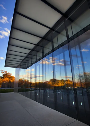 Art Museum Vertical.jpg