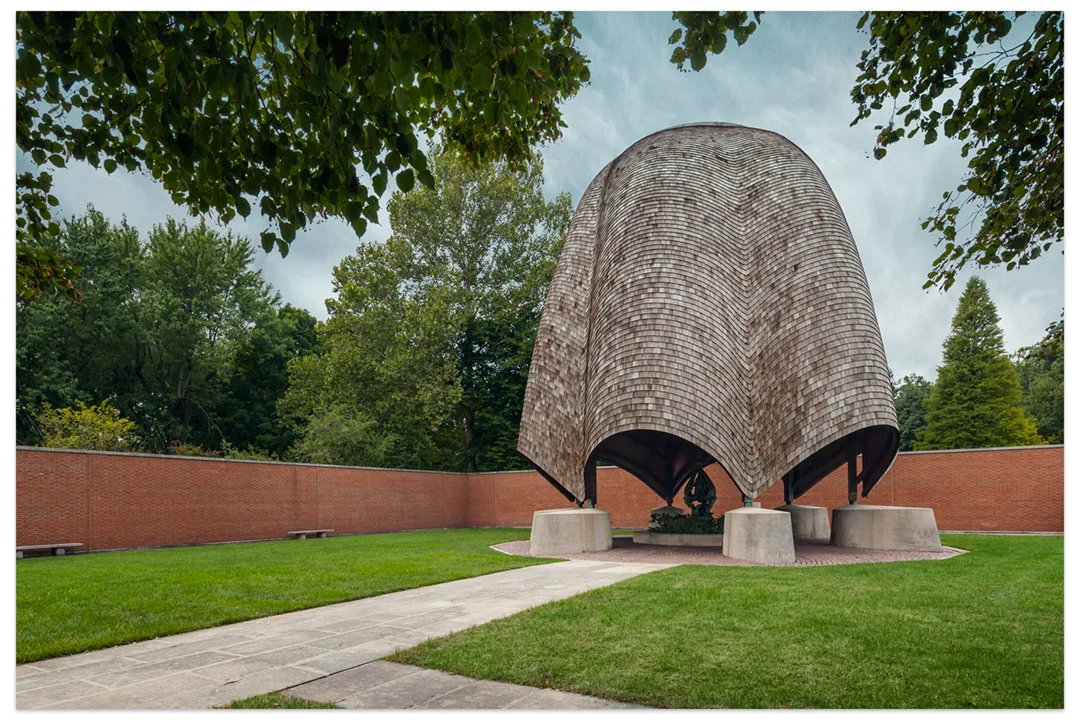 Roofless-Church.jpg
