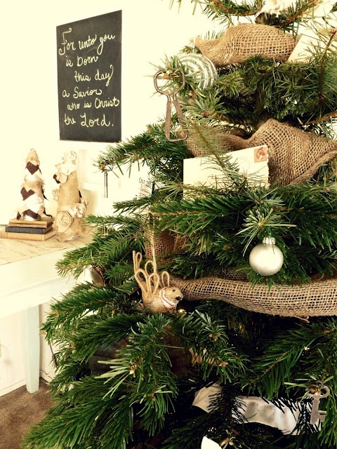 Article + Gallery ➤ http://CARLAASTON.com/designed/decorating-with-burlap For The Love Of Burlap | The Holiday's Hottest Decorating Tool (Image Source: Burlap And Buttons - KWs: decor, tutorial, DIY, Christmas, tree)