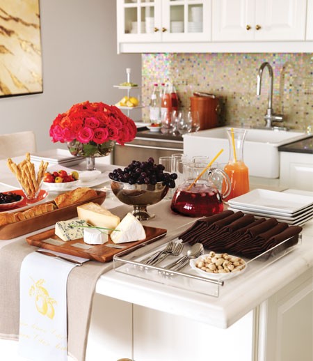 Stylist: Sabrina Linn, Image Source: Canadian House and Home