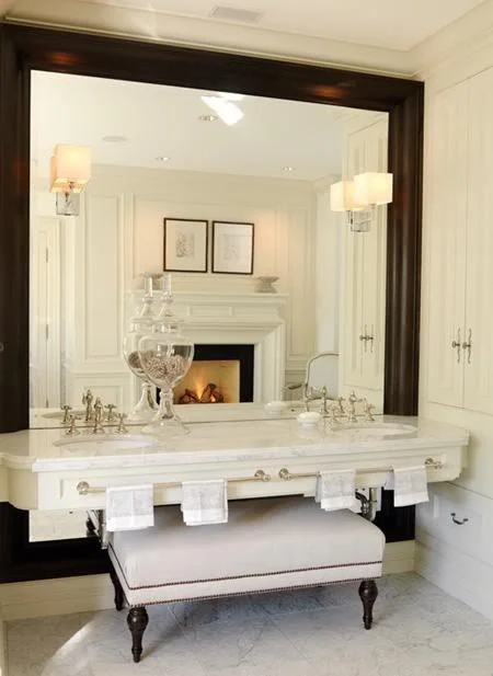 ARTICLE: No Room Around The Sink For A Towel Bar? Here's Your Solution...