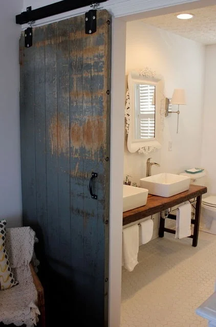 ARTICLE: No Room Around The Sink For A Towel Bar? Here's Your Solution...