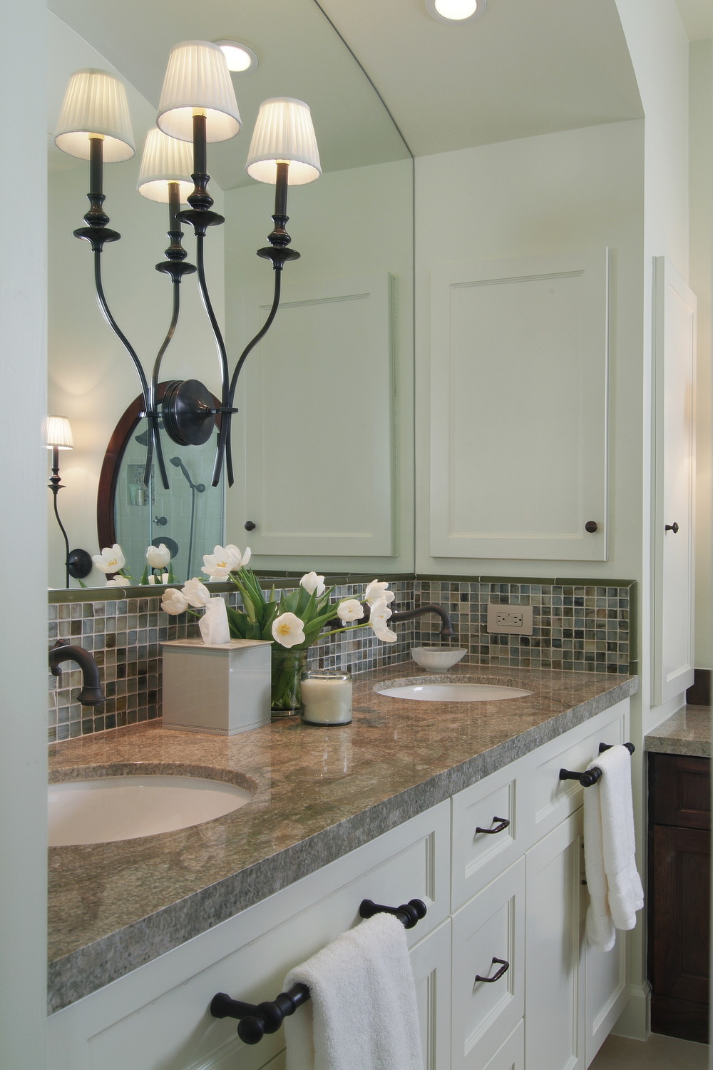 Sink For A Towel Bar, Where To Hang Towel Bars In Bathroom