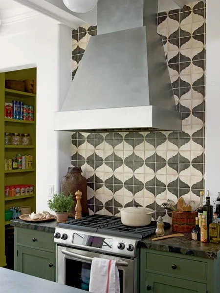 Designer: Jackie Terrell , Cottage Living 2008 Idea House