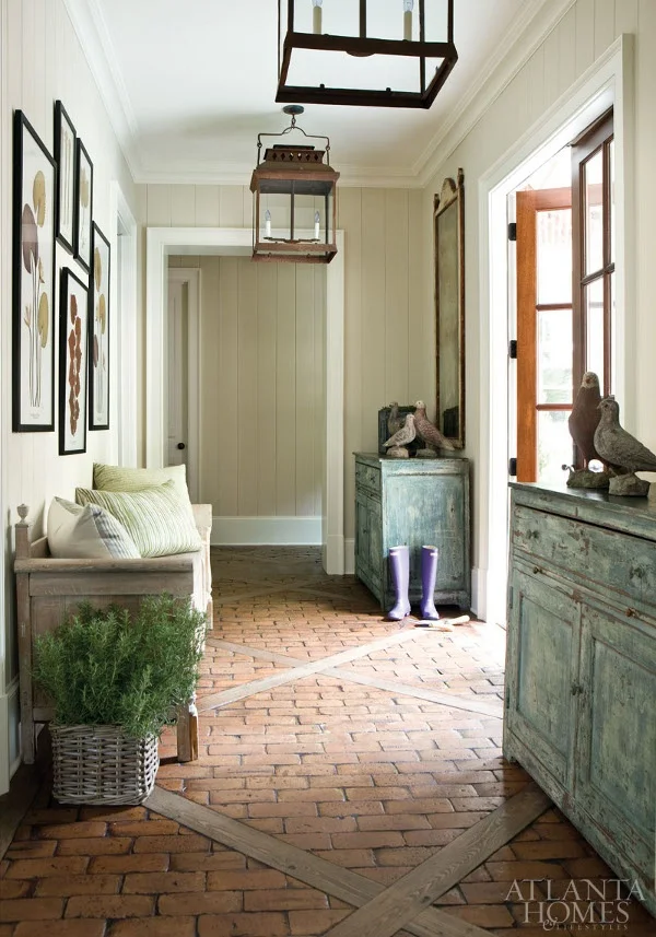 Designer: Amy Morris , Image via: Atlanta Homes & Lifestyles