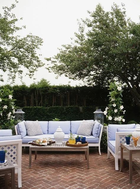 Designer: Ashley Whittaker Design