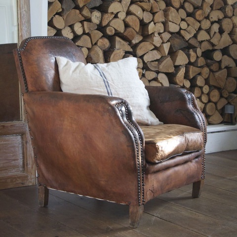 Vintage Leather Upholstery Has A Place In Many Types Of Interiors