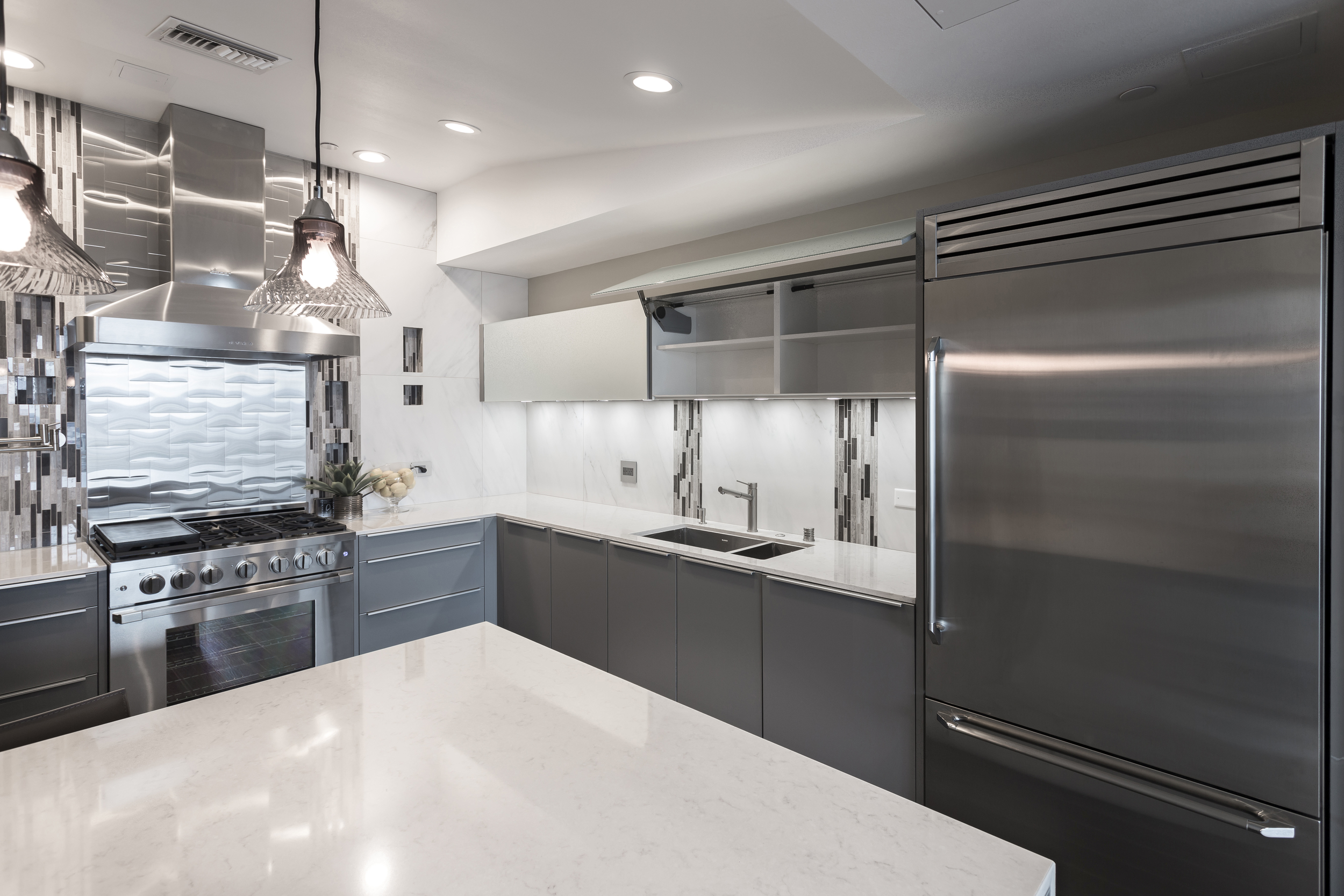 Best of #KBIS2015: Must-Have: The Detailed Perfection Of A Poggenpohl Kitchen | Carla Aston reporting from Modenus' #BlogTourVegas | Image via: Poggenpohl.com