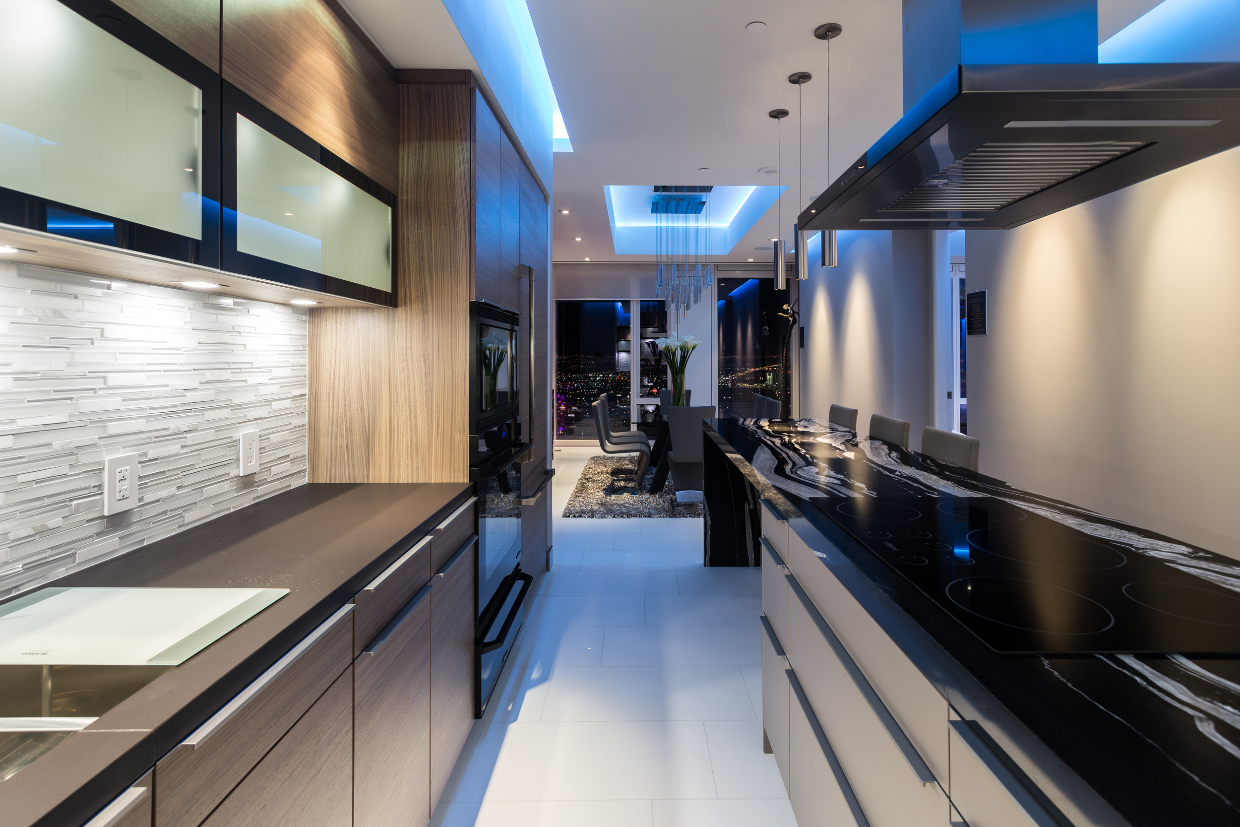 Best of #KBIS2015: Must-Have: The Detailed Perfection Of A Poggenpohl Kitchen | Carla Aston reporting from Modenus' #BlogTourVegas | Image via: Poggenpohl.com