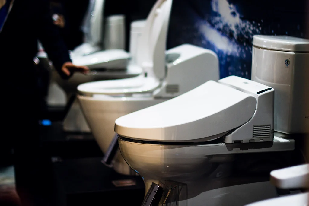 MUST-HAVE: Toto's Sleek, Environmentally-Friendly Toilets, Reviewed