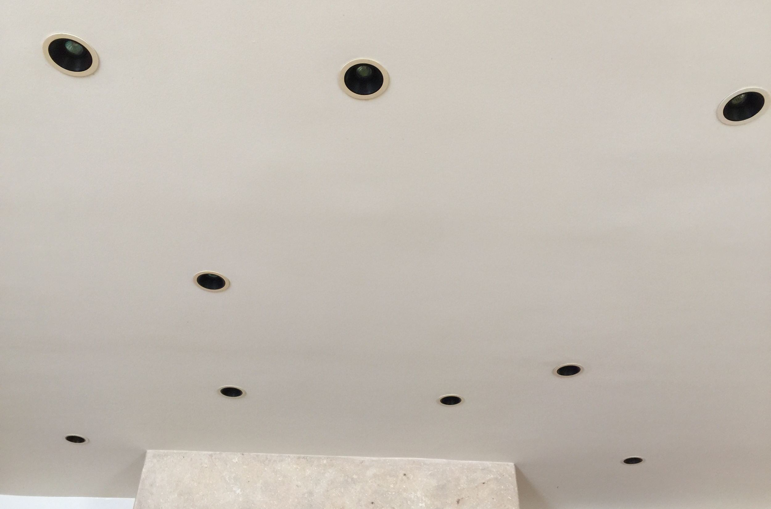 How To Make Your Ceiling S Recessed Lighting Look Its Best And