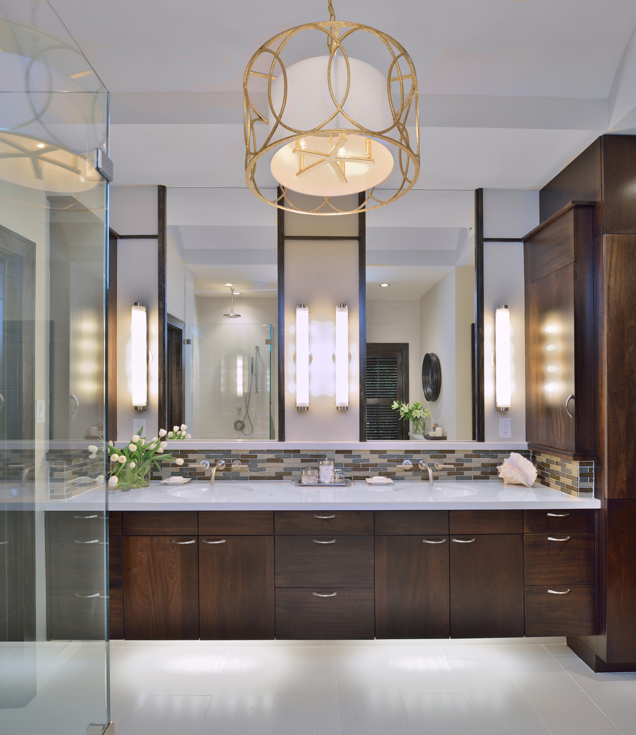 Tall Mirrors Will Make Your Bathroom Grow & Glow | Here's How... — DESIGNED