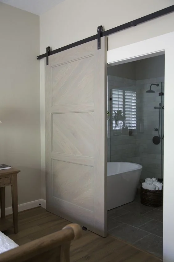 Image source: CarlaAston.com | Interior Designer: Carla Aston