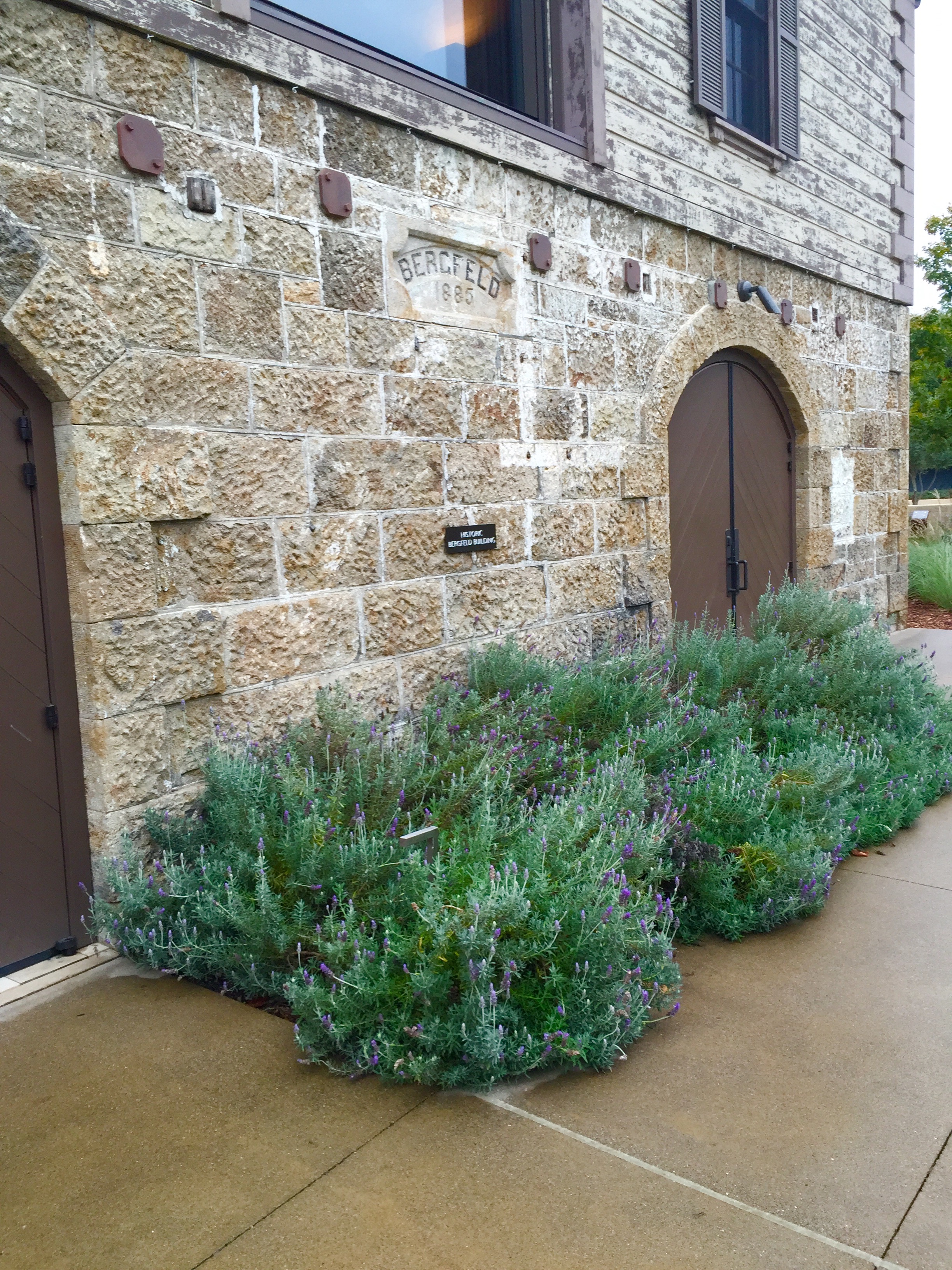 The original stone building on the property. The bottom floor is a tasting room and the top floor used for private party rentals. 