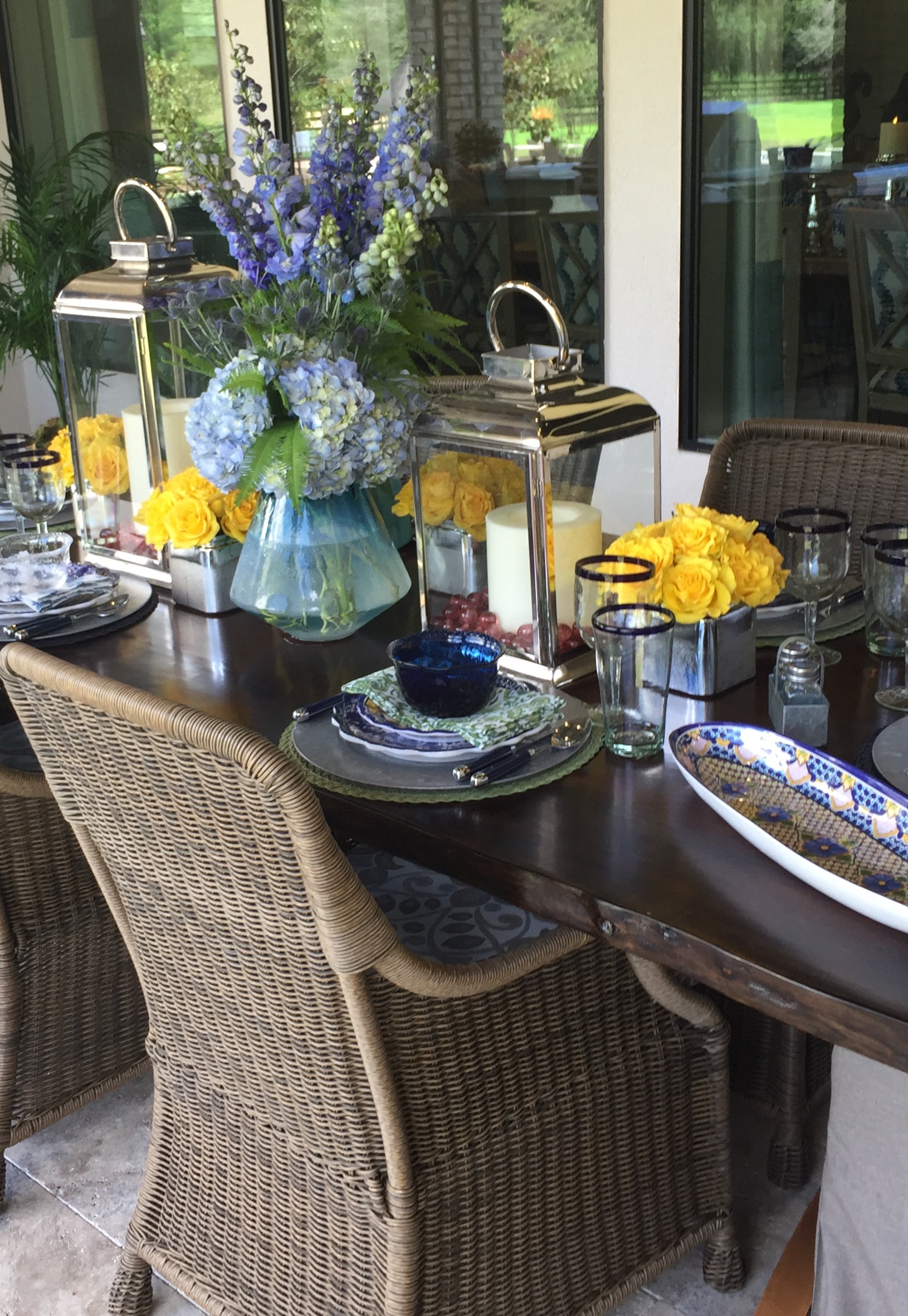 Outdoor dining by Paul Kevin Dix, Designer